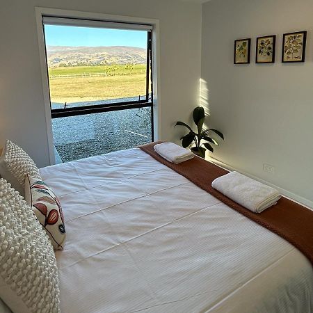 Апартаменты Tarras Countryside Retreat - Near Tourist Route Экстерьер фото